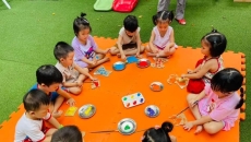 HOẠT ĐỘNG NGOÀI TRỜI CỦA CÁC BẠN LỚP BÉ 1 HOẠT ĐỘNG NGOÀI TRỜI CỦA CÁC BẠN LỚP BÉ 1